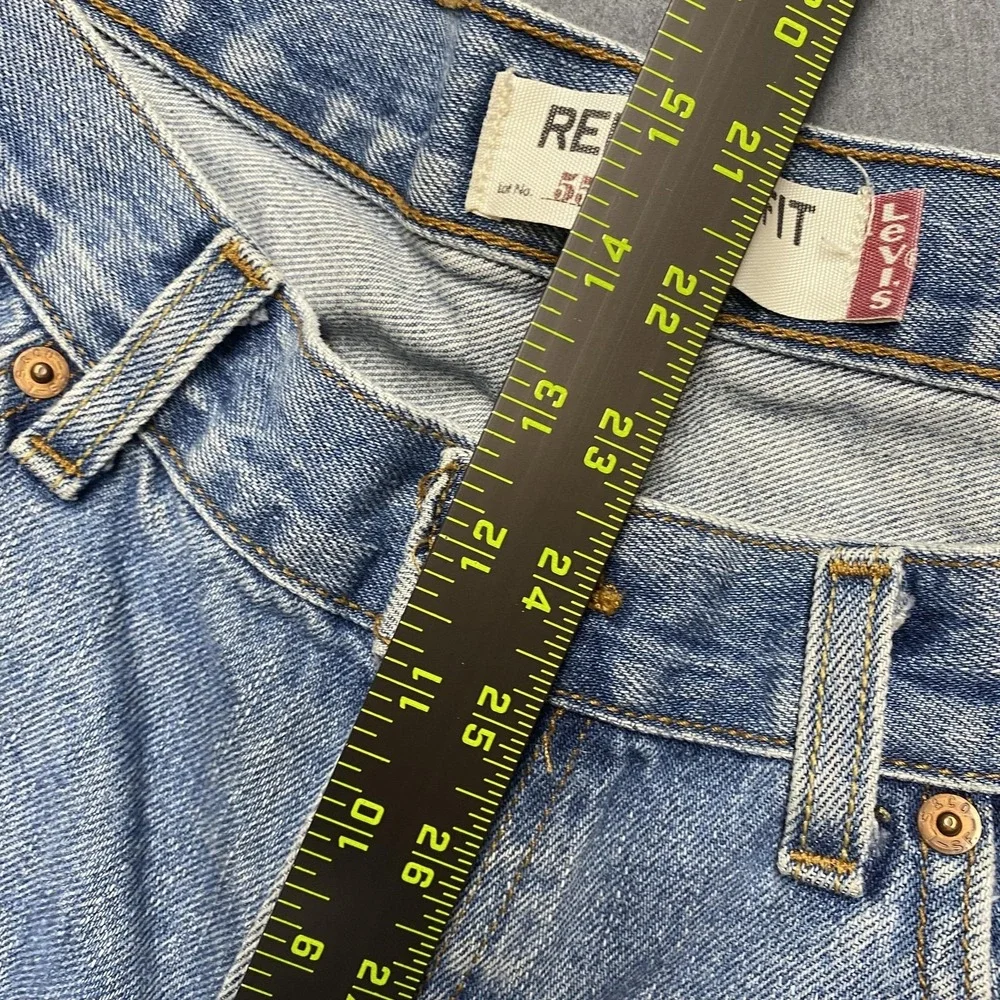 VTG Levis‎ 550 Jeans Mens 38x32 Blue Relaxed Tapered Denim Light Wash y2k - Picture 13 of 14